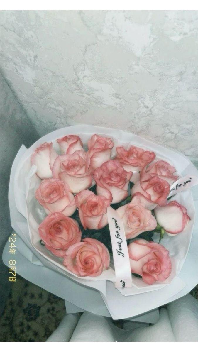 CliffCanvasBrisk workshop space where corporate flower arrangements are designed and prepared for business delivery